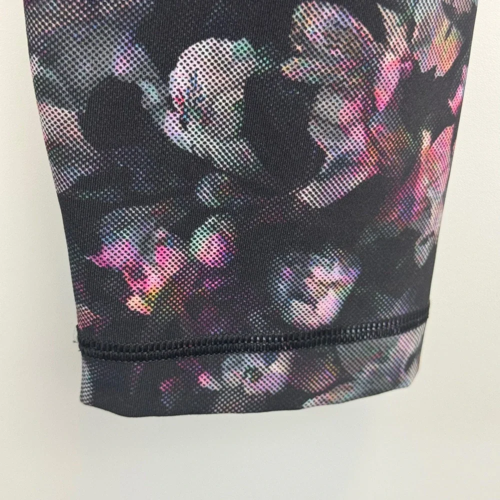 Lululemon Floral Print High Rise 7/8 Crop Leggings Multi‎ Color Womens Size 8